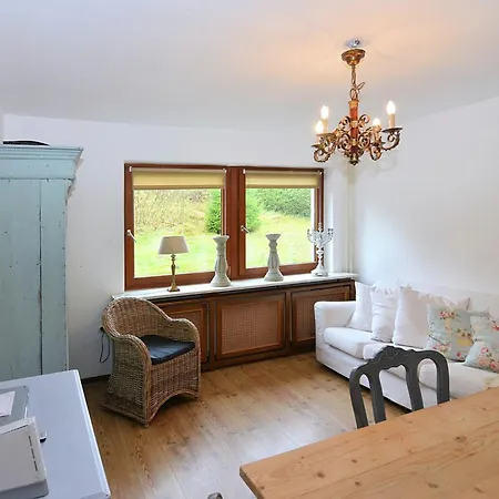 Gemuetliches Chalet An Den Skipisten *