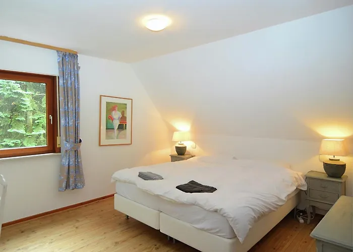 In Neuastenberg Nahe Postwiese